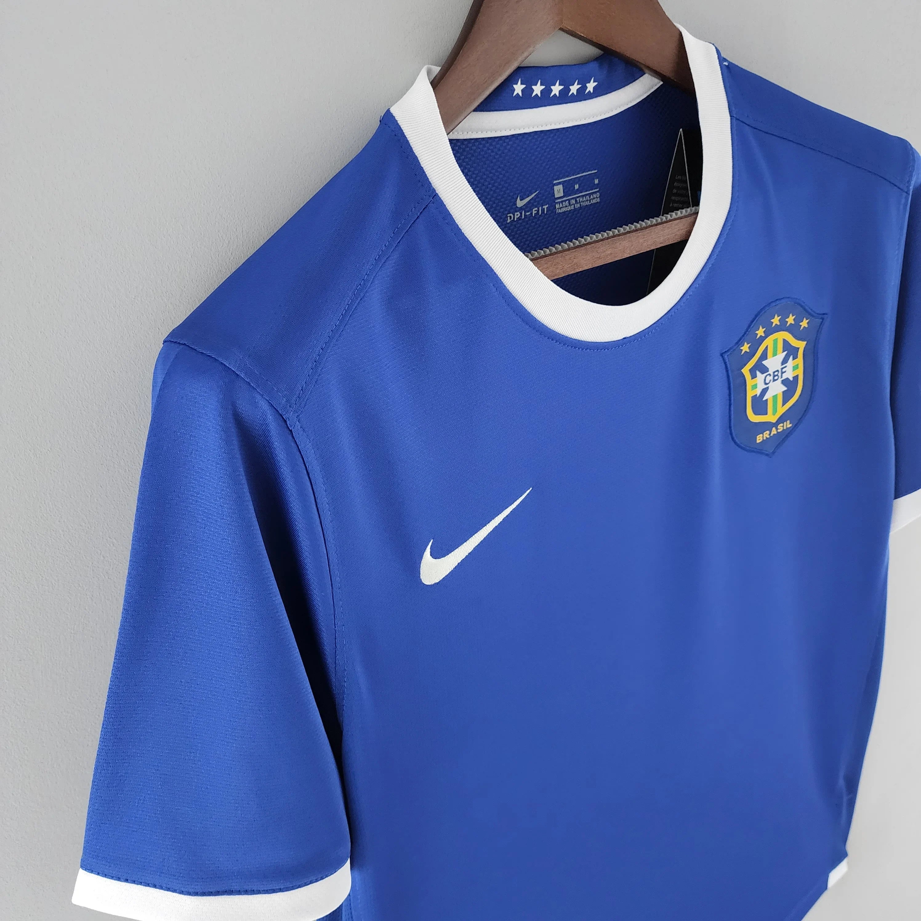 Camiseta Retro Brasil Visitante 2006 - Fútbol Club Vintage