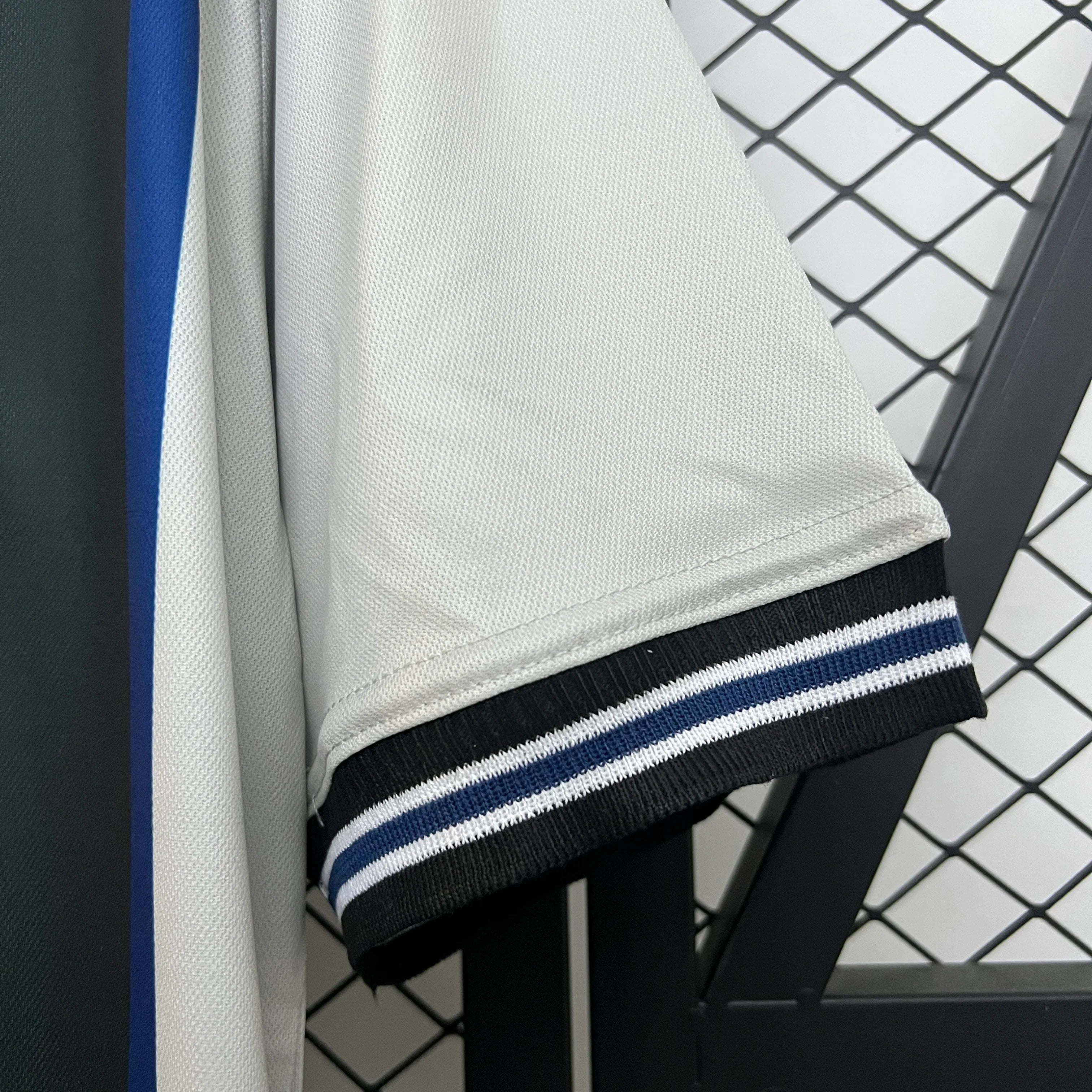Camiseta Retro Real Sociedad Visitante 2000-02 - Fútbol Club Vintage
