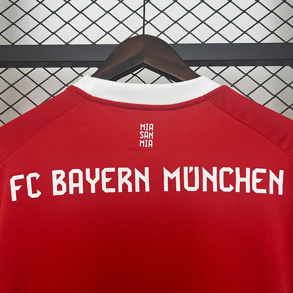 Camiseta del Bayern de Múnich 2025-26