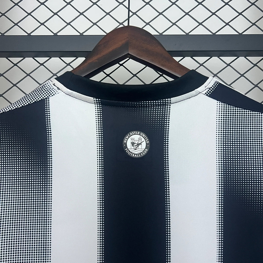 Camiseta Newcastle United 2025-26 - Fútbol Club Vintage