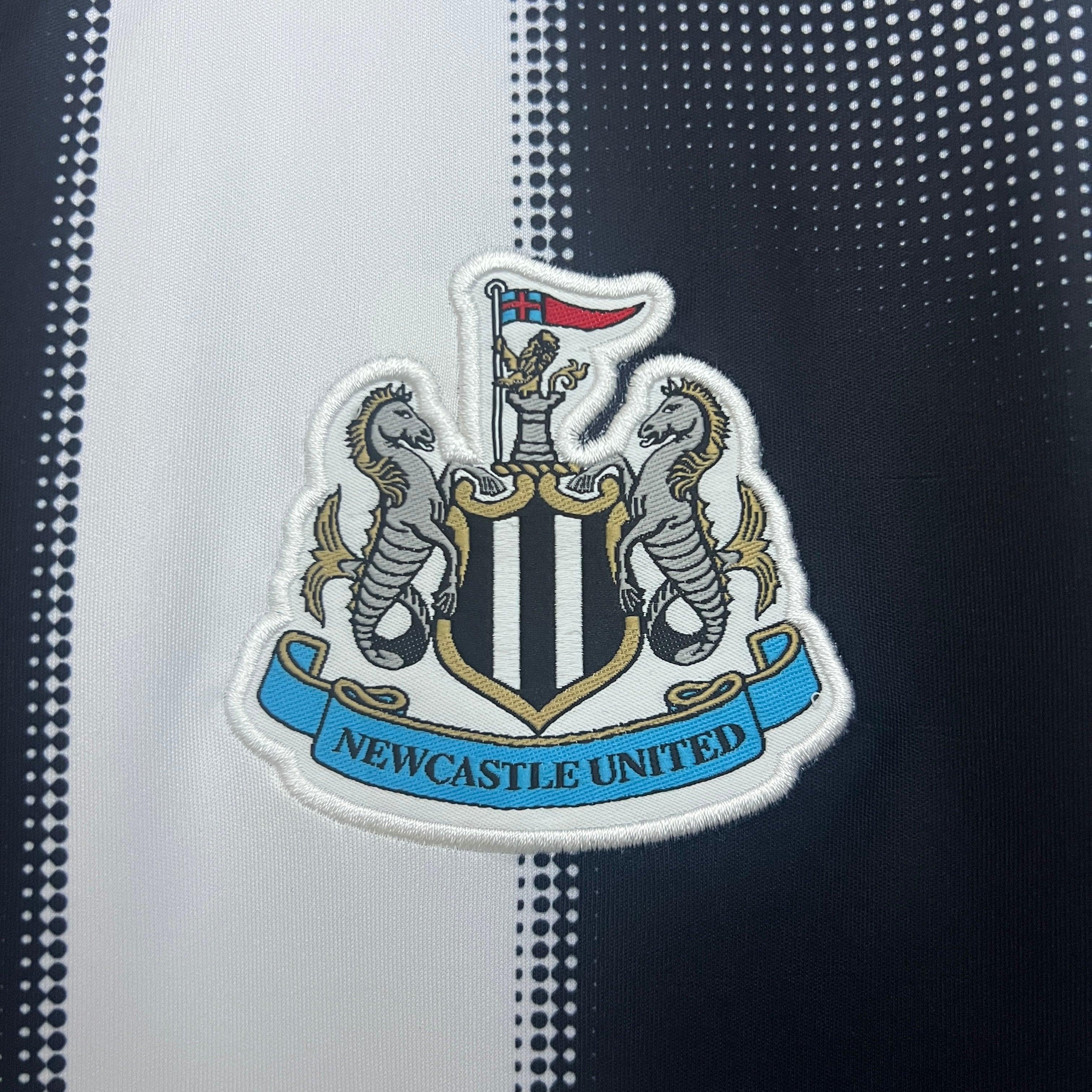 Camiseta Newcastle United 2025-26 - Fútbol Club Vintage