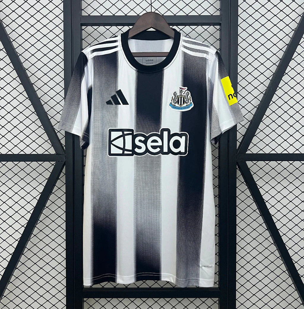 Camiseta Newcastle United 2025-26 - Fútbol Club Vintage