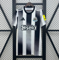 Camiseta Newcastle United 2025-26 - Fútbol Club Vintage