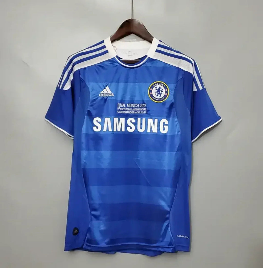 Camiseta retro Chelsea 2012 azul, manga corta, logos Adidas y parche Final Munich