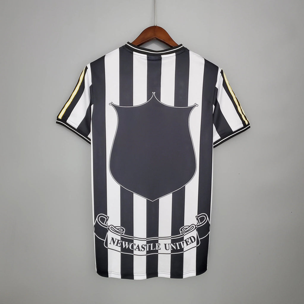 Camiseta Retro Newcastle United 1997-99 - Fútbol Club Vintage