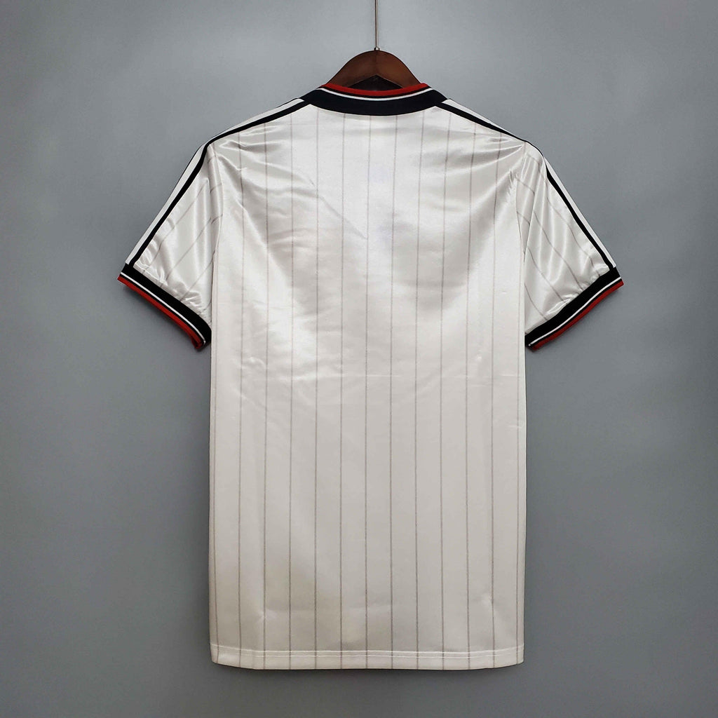 Camiseta Retro Manchester United FC Visitante 1983 - Fútbol Club Vintage