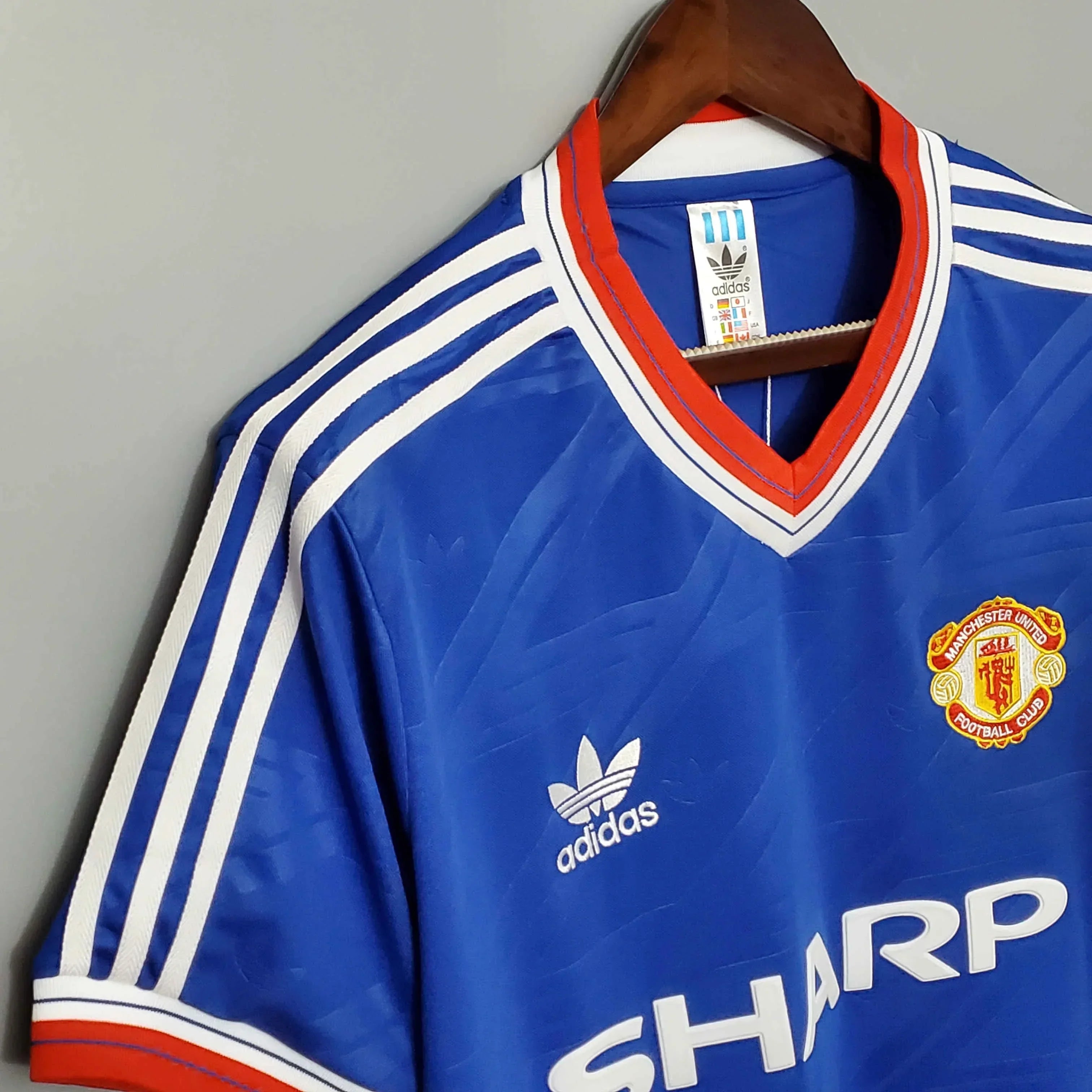 Camiseta Retro Manchester United FC Visitante 1986 - Fútbol Club Vintage