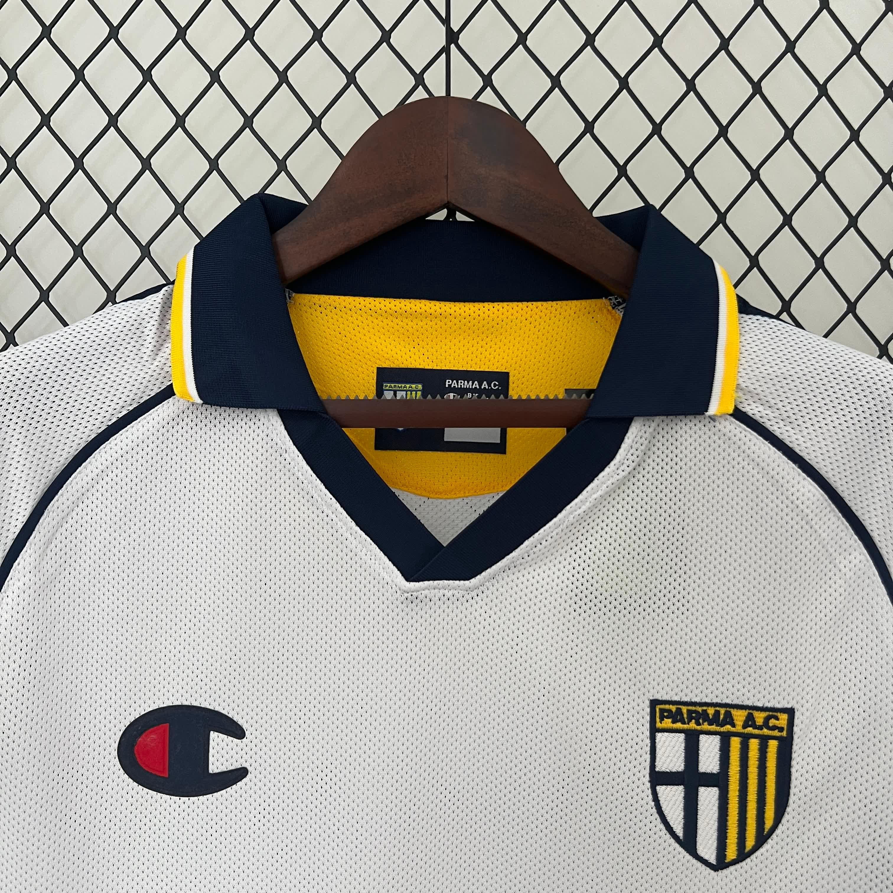 Parma Visitante 2003-04 - Fútbol Club Vintage